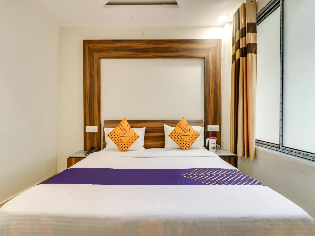 Spot On 69549 Hotel Shri Ram Kashi Muthiganj Exterior photo
